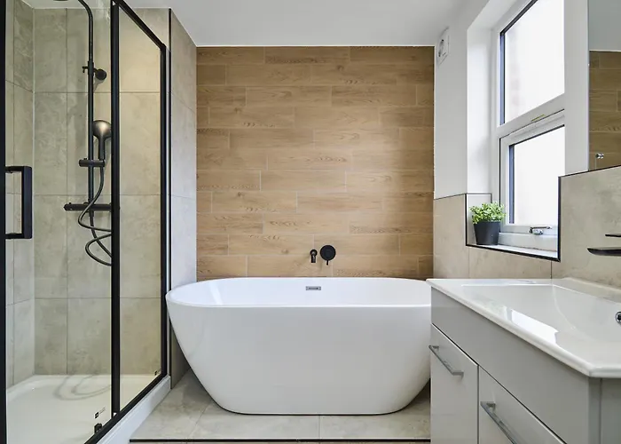 Cosy Leeds (West Yorkshire)